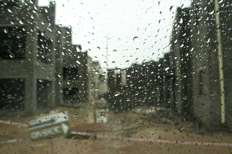 rain drops on dukes car